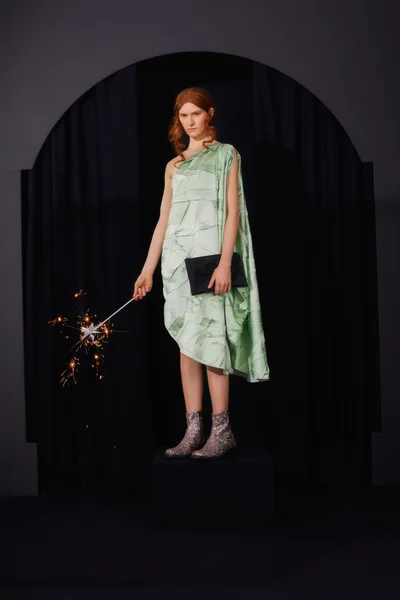Look 32